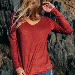 Tribe Kelley ruby v top